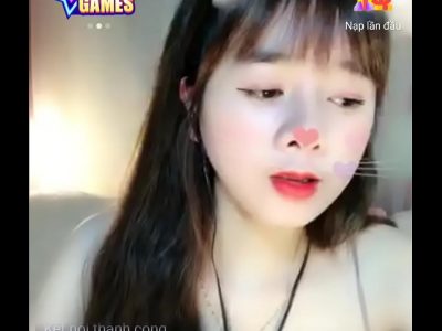 Gái xinh đãng dâm live gọi vốn