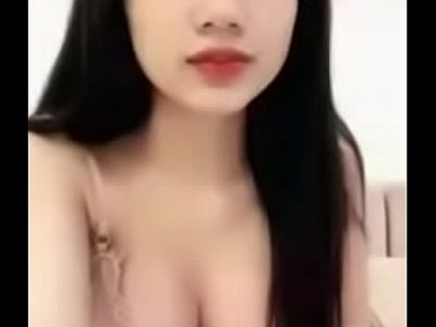 Em gái uplive ngực khủng xinh đẹp